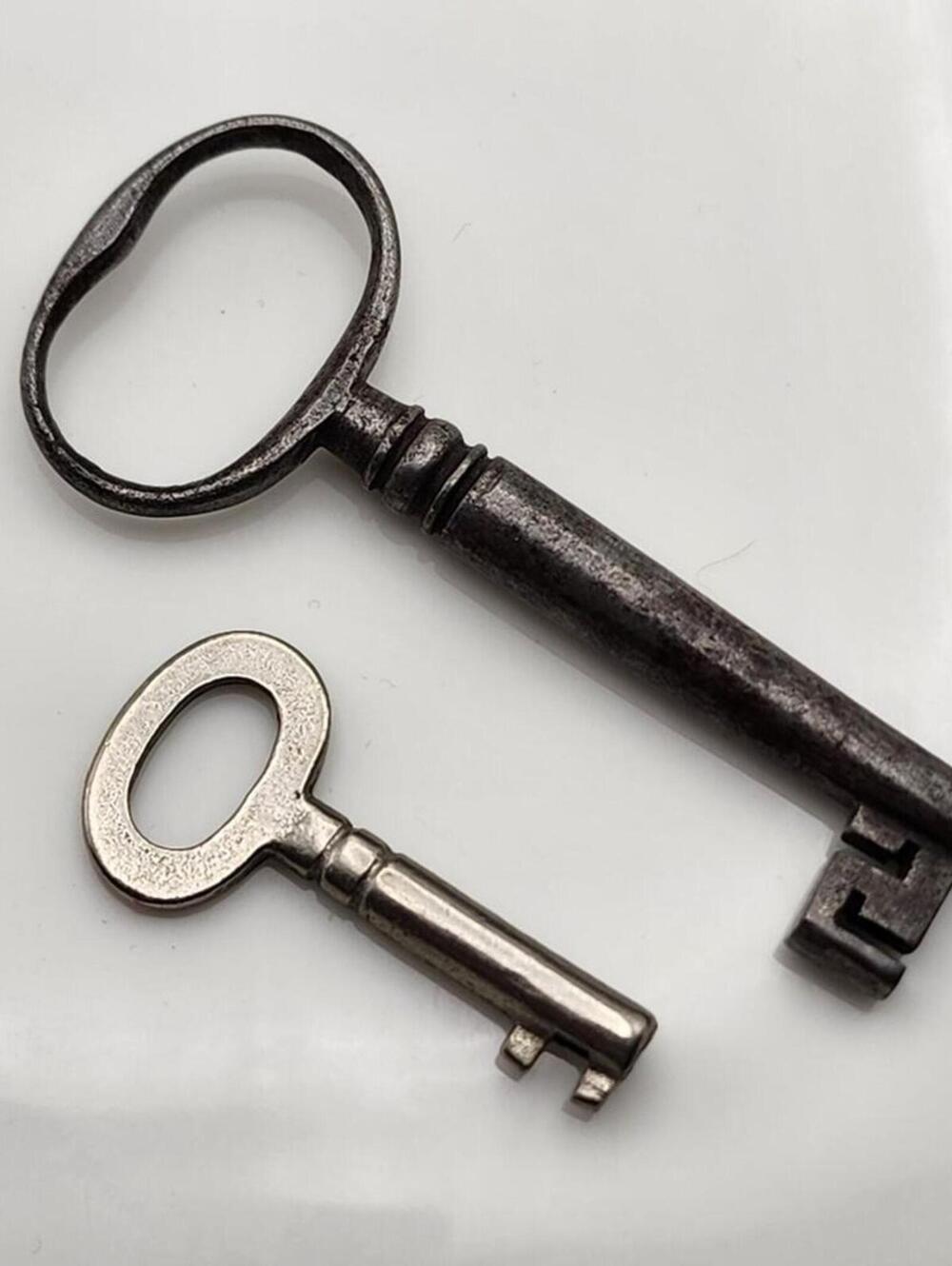 Antique Vintage Keys